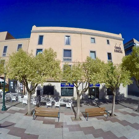 Fonda Comerc Estudio Doble Torroella de Montgrí Exteriér fotografie